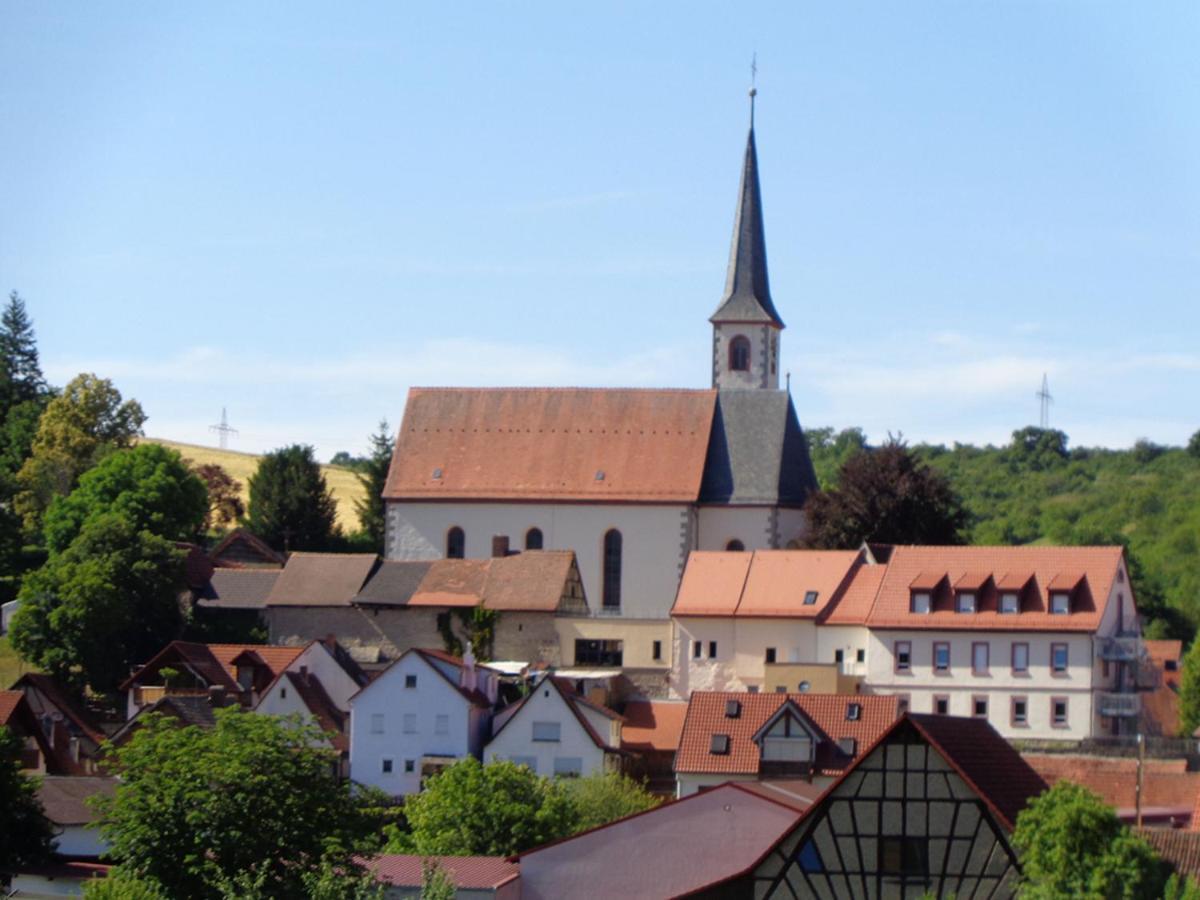 Ferienwohnung Loeber Eußenheim 外观 照片